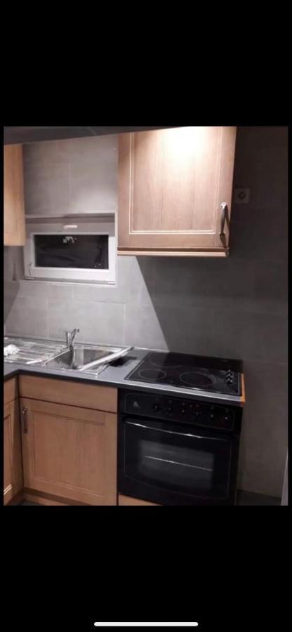 L'harmonie 2 chambres parking wifi Netflix gratuits Charleroi Extérieur photo